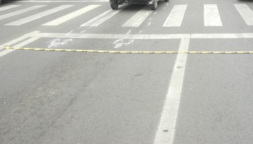 Bărbat accidentat pe trecerea de pietoni